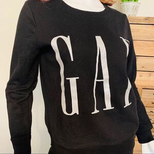 GAP Black Sweatshirt Glittery size Small